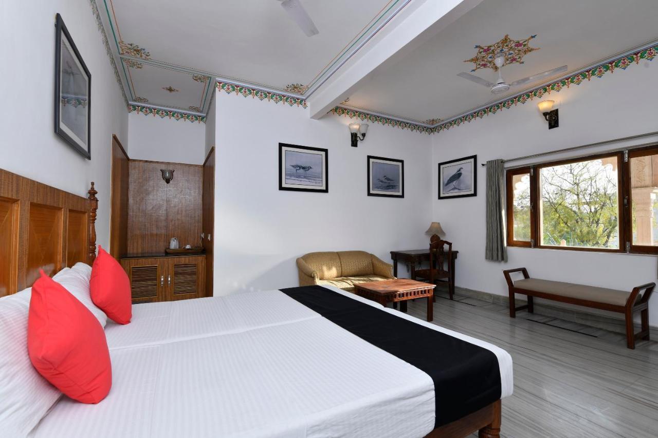 Hotel Sunbird Bharatpur Εξωτερικό φωτογραφία